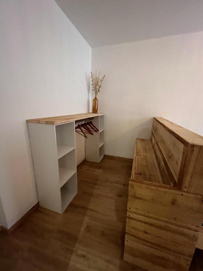 Chez Sam Leilighet Langres Eksteriør bilde